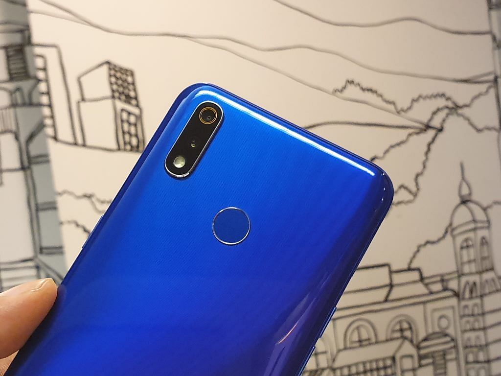 Review Realme 3 Pro Smartphone Flagship Terjangkau Untuk Anak Muda Gizmologi