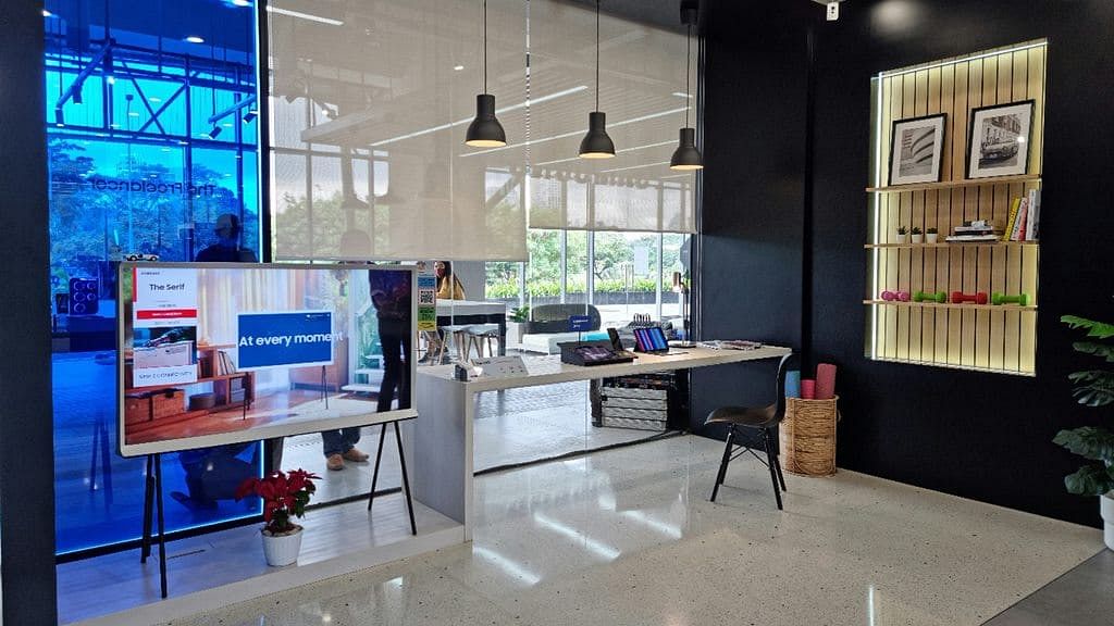 Pertama di Indonesia, Samsung Multi Experience Store Dibuka di Senayan Park Mall 1 Area The Freelance - Samsung Multi Experience Store